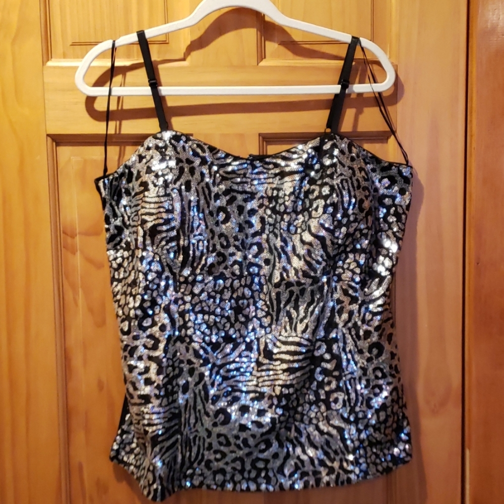 Squint animal print top